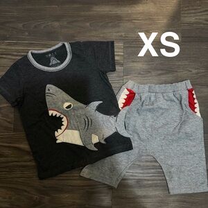Shark Graphic T-Shirt and Shorts Set size XS